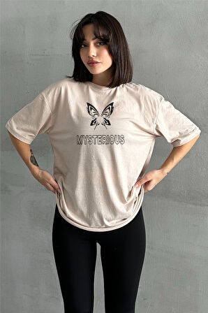 Kadın Mysterious Kelebek Baskılı Bisiklet Yaka Oversize T-Shirt