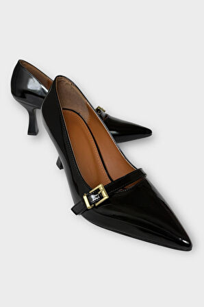 Kadın Tek Bant Tokalı Sivri Burun Topuklu Ayakkabı SİYAH