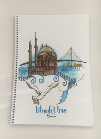 Keskin Color A4 İstanbul Love 80 Yaprak Kareli Plastik Kapak Spiralli Defter (Karışık Renk, 1 Adet) 323022-99