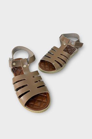 Kadın Cırtlı Önü ve Arkası Açık Yazlık Sandalet VİZON