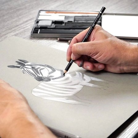 Cretacolor Black White Drawing Set Premium Çizim Seti Metal Kutu 25 Parça 40026