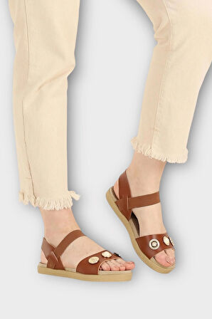 Kadın Tek Bant Aksesuarlı  Bilek Lastik Detaylı Sandalet TABA