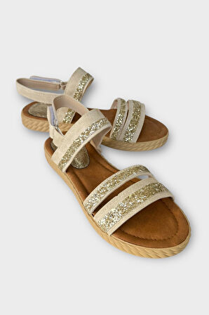 Kadın Cırtlı Bant Detaylı Sandalet KREM