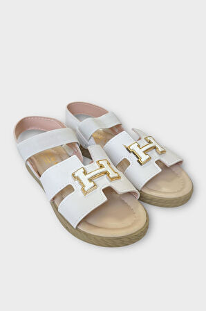 Kadın Önü ve Arkası Açık Yazlık Sandalet BEYAZ