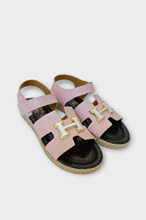 Kadın Önü ve Arkası Açık Yazlık Sandalet PUDRA