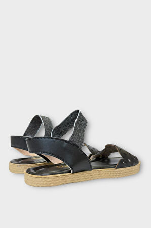 Kadın Tek Bant Lastik Detaylı Lazer Kesim Yazlık Sandalet SİYAH