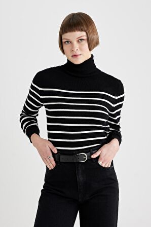 DeFacto Regular Fit Çizgili Balıkçı Yaka Triko Kazak C1650AX23WNBK27