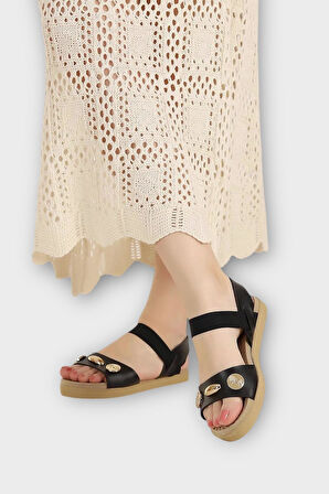 Kadın Tek Bant Aksesuarlı  Bilek Lastik Detaylı  Sandalet SİYAH