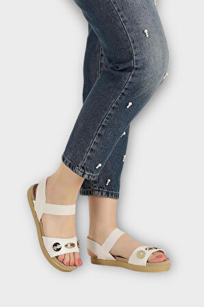 Kadın Tek Bant Aksesuarlı  Bilek Lastik Detaylı  Sandalet BEYAZ