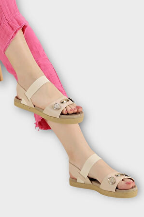 Kadın Tek Bant Aksesuarlı  Bilek Lastik Detaylı  Sandalet BEJ