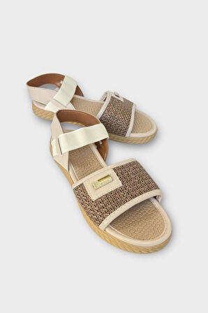 Kadın Hasır Tek Bant Lastik Detaylı Sandalet BEJ