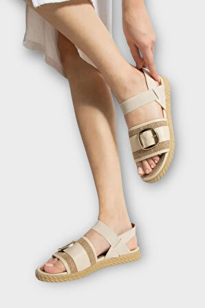 Kadın Tokalı Hasır Tek Bant Lastik Detaylı Sandalet KREM