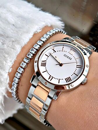 Guess GUGW0404L3 Kadın Kol Saati