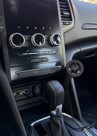 Renault Megane 4 Otomatik Vites Araç Içi Premium Telefon Tutucu - Araba Telefon Tutacağı Havalandırma Için