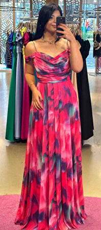 Fuşya  İp Askılı  Sırt Dekolteli  Kloş Etekli Desenli Uzun Abiye Elbise 7592