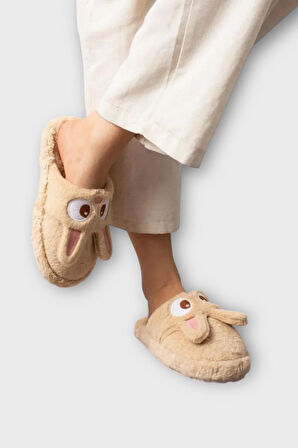 Kadın KışlıkTavşan Figürlü Kaydırmaz Taban Ev Terliği Panduf KAHVERENGİ