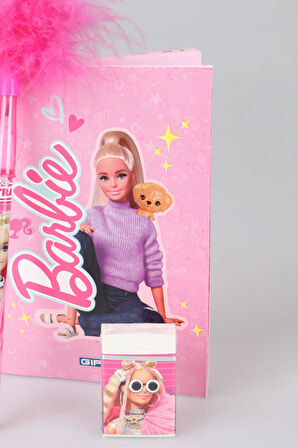 YENİ SEZON LİSANSLI BARBIE NOT DEFTERİ ,TÜYLÜ GEÇMELİ KURŞUN KALEM VE SİLGİ SETİ 