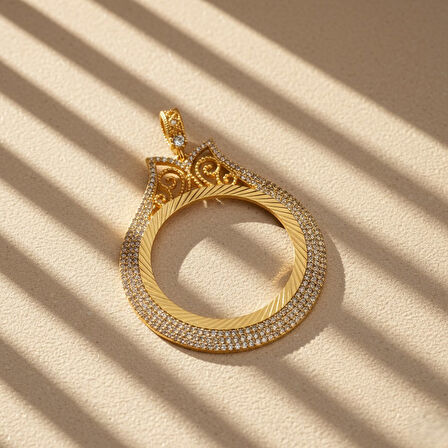 Altın Kaplama İmitasyon Lale Model Zirkon Taşlı Gramse Çerçeve Kolye Ucu TGR-735