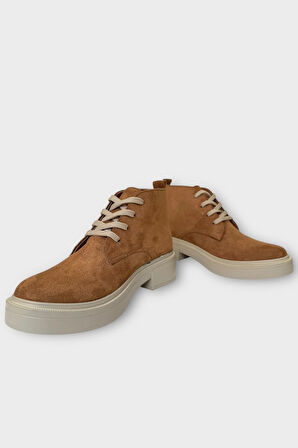 Kadın Nubuk Bağcıklı Yüksek Kauçuk Taban Bot TARÇIN