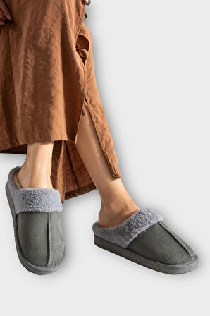 Kadın İçi Yünlü Sıcak Tutan Kışlık Ev Terliği FÜME