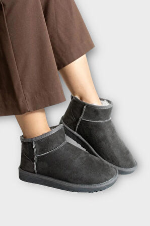 Mini Süet İçi Kürklü Alçak Taban Bilekte Kısa Kadın Bot FÜME