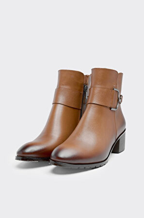 Tokalı Fermuarlı Hakiki Deri Kadın Bot