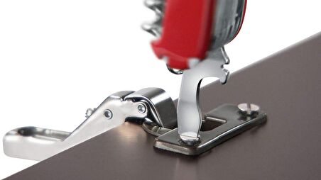 VICTORINOX CLIMBER MAVİ ŞEFFAFI ÇAKI 3703.T2B1