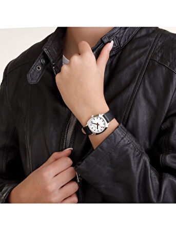 Mondaine Petite Cushion MSL.31110.LBV