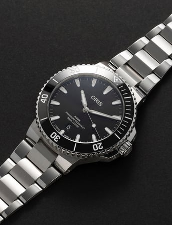Oris Aquis Date 01 733 7789 4154-07 8 23 04PEB