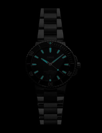 Oris Aquis Date 01 733 7789 4154-07 8 23 04PEB