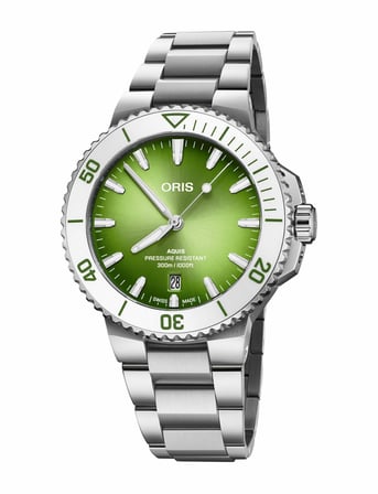 Oris Aquis Date Taste of Summer 01 733 7787 4137-07 8 22 04PEB