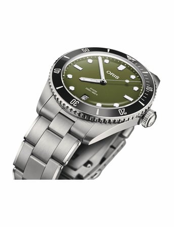 Oris Divers Date 39 mm Otomatik Saat 01 733 7795 4057-Set