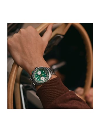 Bulova Racer 42 mm Quartz Saat 98B468