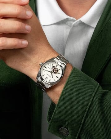 Bulova 96A345