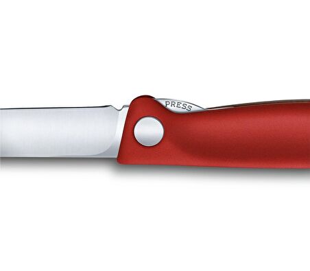 ​​​​​​​​​​​​​​​​​​​​​​​​​​​​​​​​​Victorinox 6.7801.FB SwissClassic 11cm Katlanabilir Soyma Bıçağı