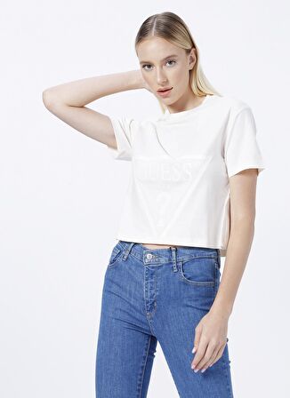 Guess Bisiklet Yaka Baskılı Krem Kadın T-Shirt V2YI06K8HM0-ADELE CROP T-SHIRT