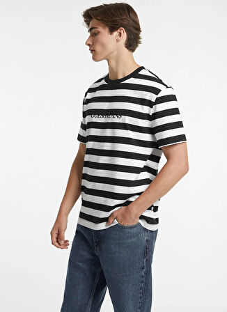 Guess Jeans Bisiklet Yaka Siyah Erkek T-Shirt M4YI84K9XF1S052 GJ SS CN REG STRIPE