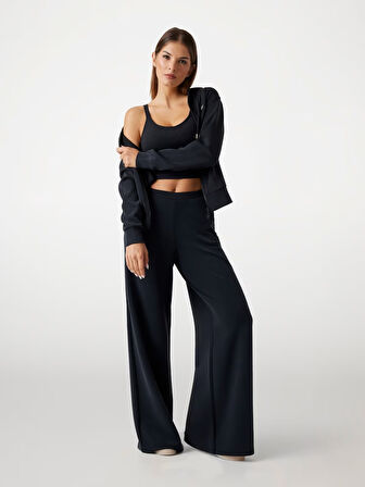 Guess Olympe Fermuarlı Kapüşonlu Kadın Sweatshirt V4YQ06KCAY2