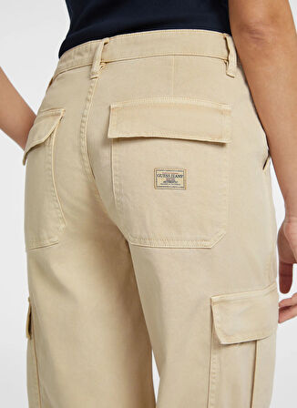 Guess Jeans Yüksek Bel Regular Fit Bej Kadın Pantolon Guess Jeans Kadın Kargo Pantolon