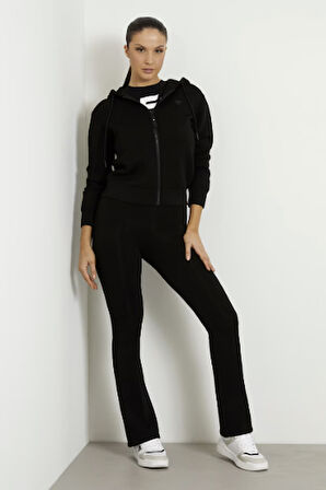 Kadın Guess Arkası Üçgen Logolu Scuba Sweatshirt - Siyah  | XL