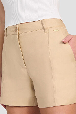 ISABEAU LININ SHORT