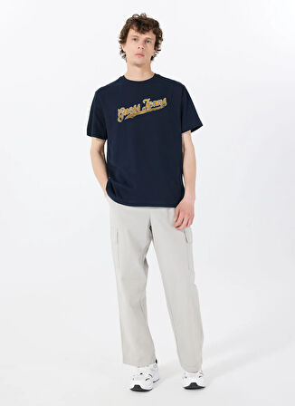 Guess Jeans Bisiklet Yaka Desenli Lacivert Erkek T-Shirt M5GI54K8FQ4A71W GJ SS CN REG 1981
