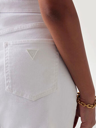 Guess Kadın Beyaz Süper Relaxed Şort