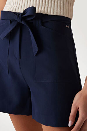 Kadın Valentina Fit Krep Şort - Lacivert | S