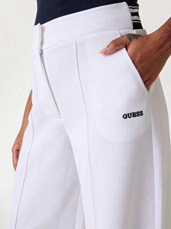 Guess Amaryllis Kadın Beyaz Aktif Regular Fit Eşofman Altı V5GB02KCYF2-G011