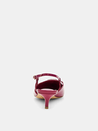 Guess Kadın Jesson2 Kırmızı Topuklu Sandalet