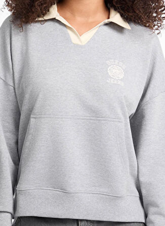 Guess Jeans Gömlek Yaka Baskılı Gri Kadın Sweatshırt Guess Jeans Kadın Sweatshirt