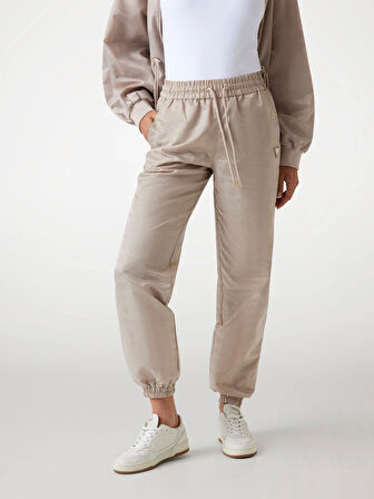 Guess Aop Kadın Lila Aktif Regular Fit Eşofman Altı V5YB14WHFU0-FJ8F