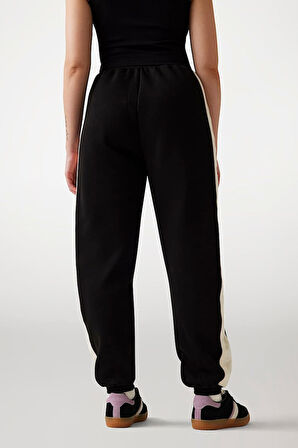 Kadın Maryella Regular Fit Yanları Şeritli Eşofman Altı - Siyah | L