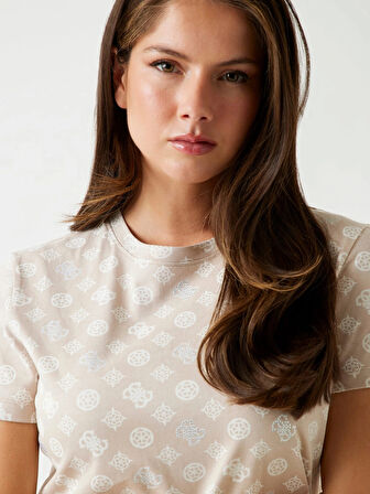 Guess Gloria Kadın Çok Renkli Aktif Regular Fit T-Shirt V5YI04I3Z14-P1MJ